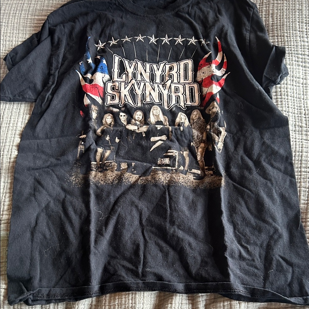 Men's Black Graphic Tee